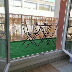 https://studio-le-galice-avec-terrasse-et-parking.fr-provencehotel.com